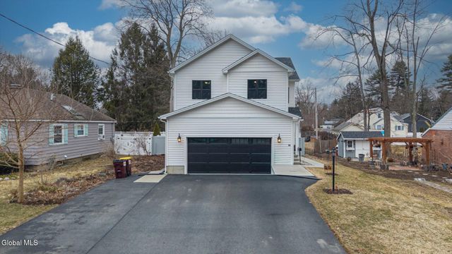 44 Arbor Drive, Glens Falls, NY 12801