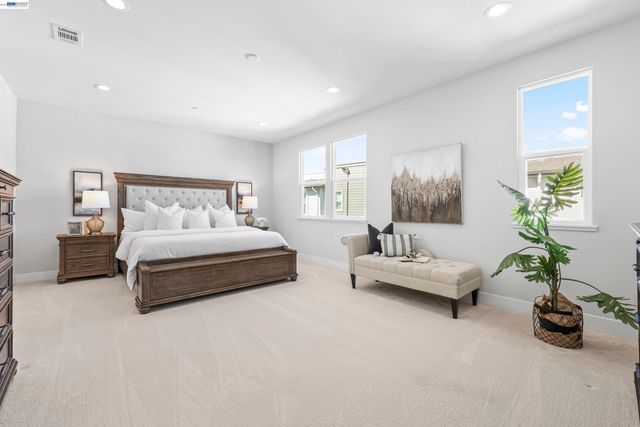 1045 Spiedini Ter, San Ramon, CA 94583