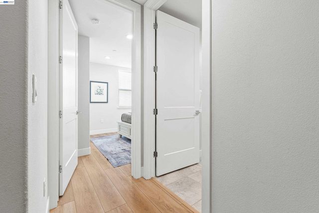 1045 Spiedini Ter, San Ramon, CA 94583