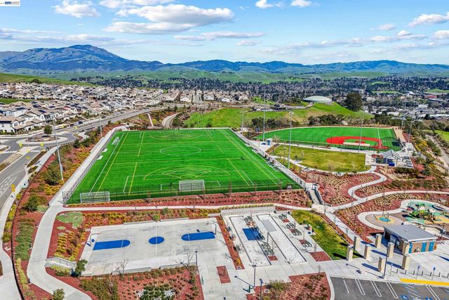 1045 Spiedini Ter, San Ramon, CA 94583