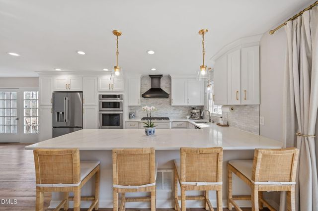 1101 Seabrook Avenue, Cary, NC 27511