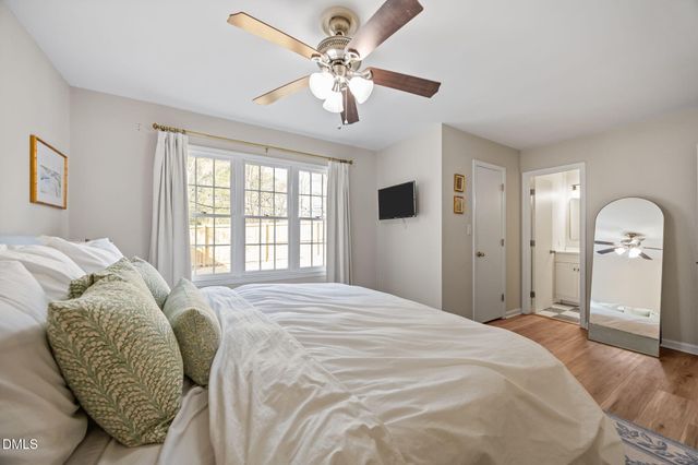 1101 Seabrook Avenue, Cary, NC 27511