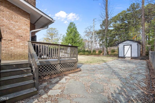 1101 Seabrook Avenue, Cary, NC 27511