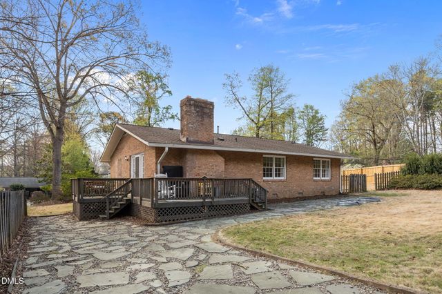 1101 Seabrook Avenue, Cary, NC 27511