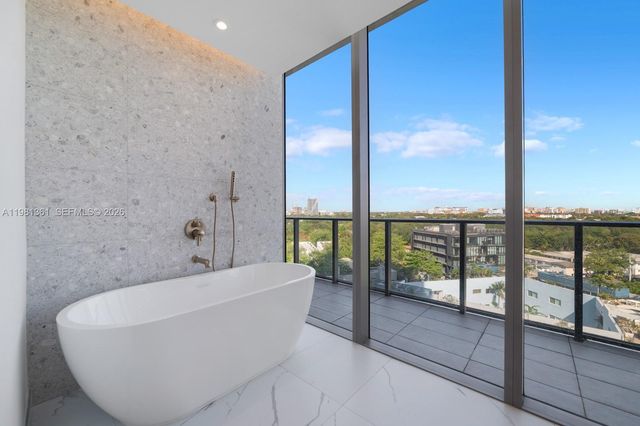 2678 Tigertail Ave 802, Coconut Grove, FL 33133