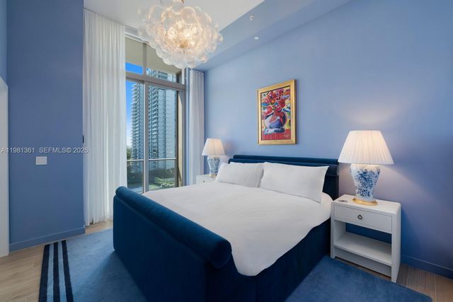 2678 Tigertail Ave 802, Coconut Grove, FL 33133