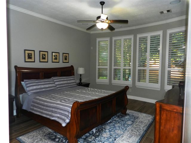 4419 Montcliff Bend Court, Sugar Land, TX 77479