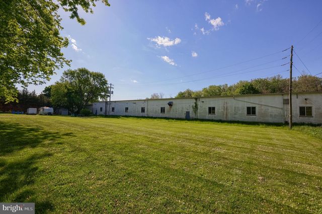 62 W SLOKOM AVE, Christiana, PA 17509