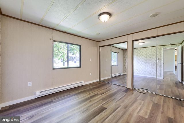 62 W SLOKOM AVE, Christiana, PA 17509