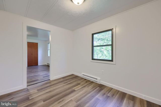 62 W SLOKOM AVE, Christiana, PA 17509