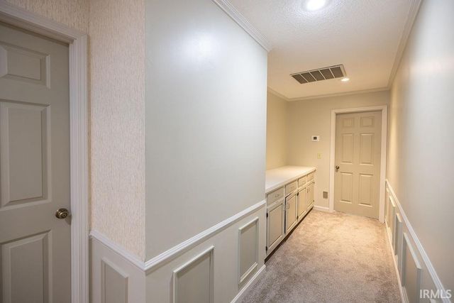 3900 N Vienna Woods Drive, Muncie, IN 47304