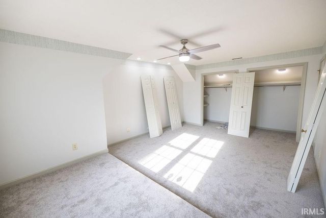 3900 N Vienna Woods Drive, Muncie, IN 47304