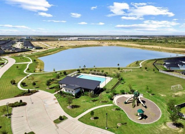 1237 Waterside Trace, Sealy, TX 77474