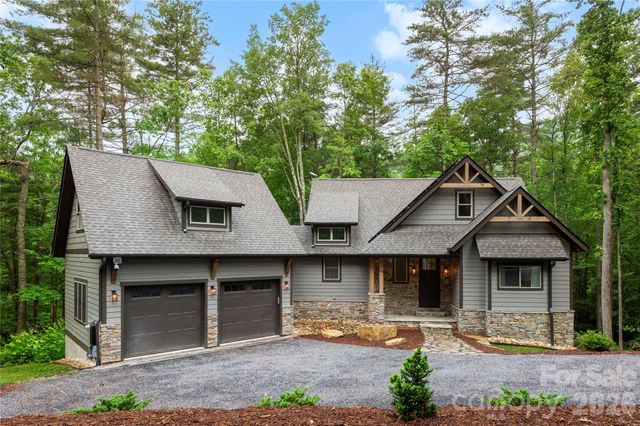 68 Huckleberry Ridge Lane, Zirconia, NC 28790