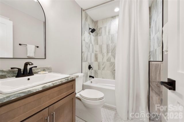 68 Huckleberry Ridge Lane, Zirconia, NC 28790