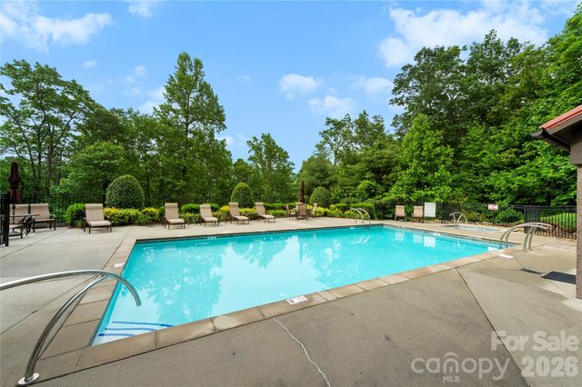 68 Huckleberry Ridge Lane, Zirconia, NC 28790