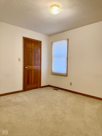 897 N Scott Drive, Greenwood, IN 46142