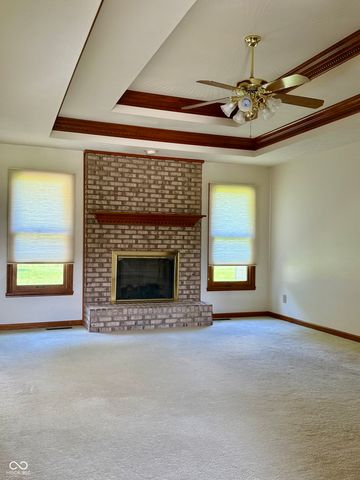 897 N Scott Drive, Greenwood, IN 46142