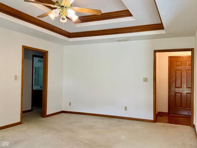 897 N Scott Drive, Greenwood, IN 46142