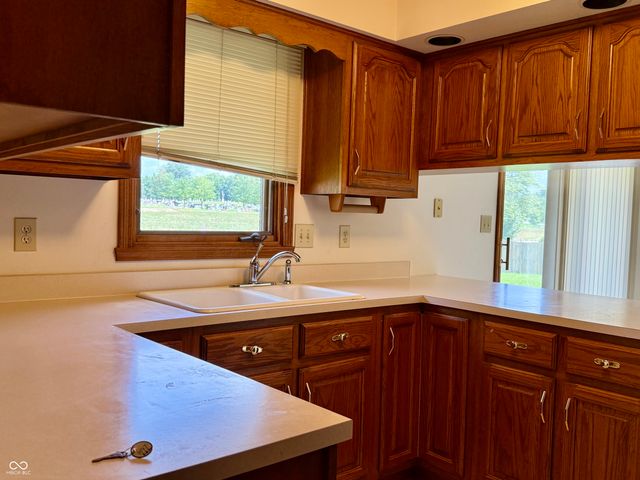 897 N Scott Drive, Greenwood, IN 46142