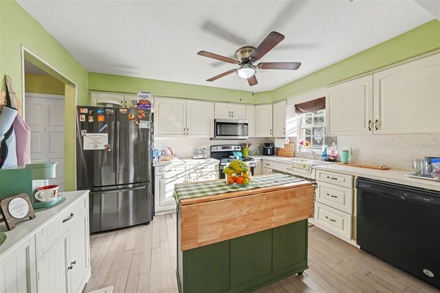 701 POINSETTIA ROAD 240, Belleair, FL 33756