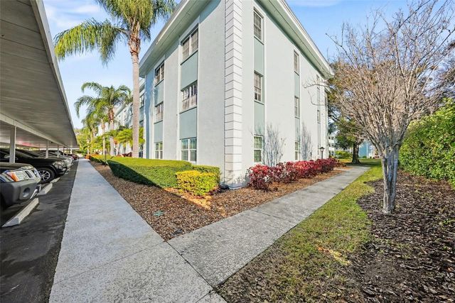 701 POINSETTIA ROAD 240, Belleair, FL 33756