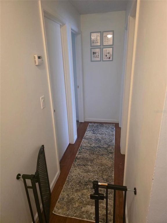 Image 15 of property listing at 1007 RAINTREE LANE, Palm Beach Gardens, FL 33410