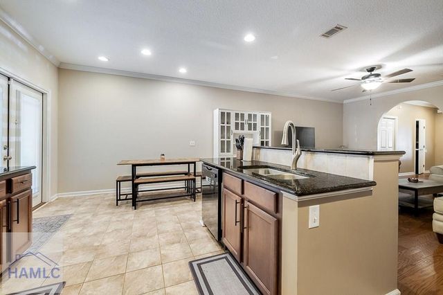 40 Weslyn Park Drive, Savannah, GA 31419