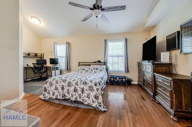 40 Weslyn Park Drive, Savannah, GA 31419