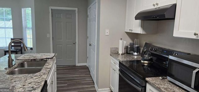 1314 Hollenbeck Lane, Riverdale, GA 30296