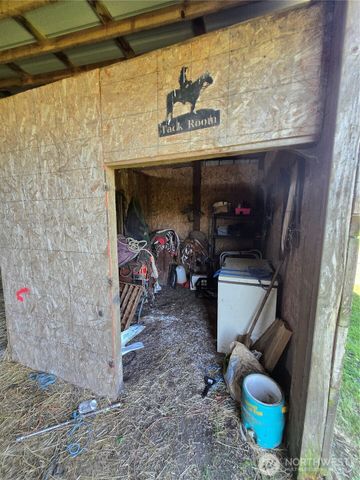 205 Nikula Road, Winlock, WA 98596