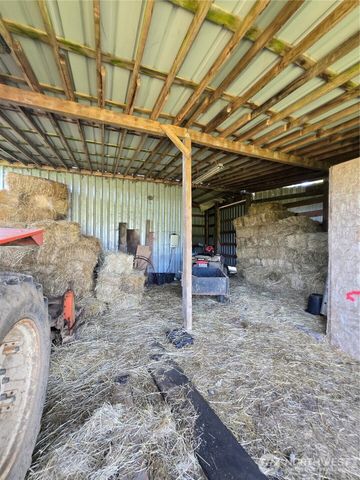 205 Nikula Road, Winlock, WA 98596