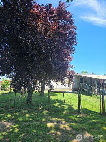 205 Nikula Road, Winlock, WA 98596