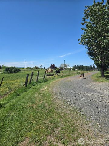 205 Nikula Road, Winlock, WA 98596