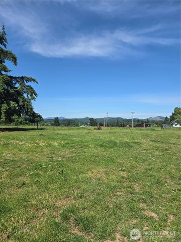 205 Nikula Road, Winlock, WA 98596