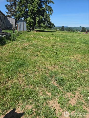 205 Nikula Road, Winlock, WA 98596