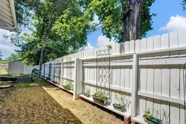 1701 VESEY AVE, Memphis, TN 38114