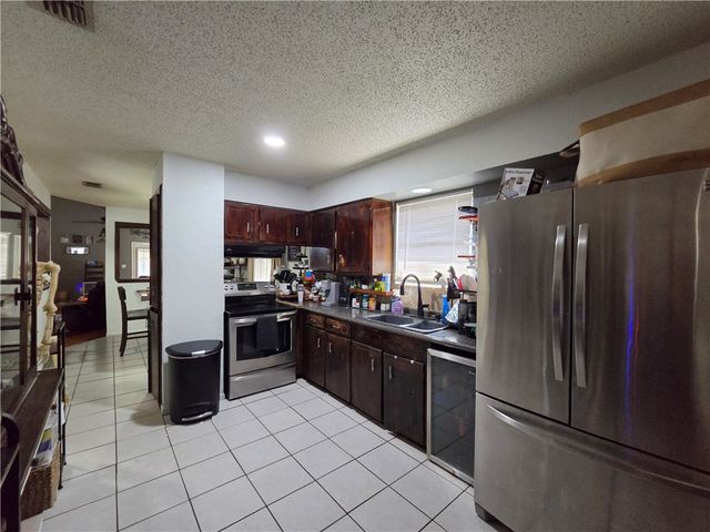 5326 Crossridge Dr, Corpus Christi, TX 78413