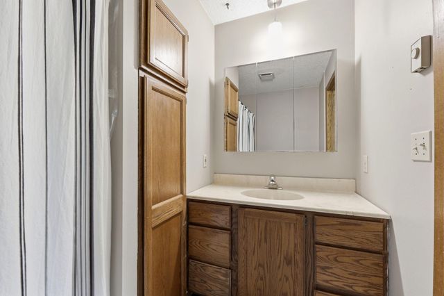 20418 Auburn Street NW, Elk River, MN 55330