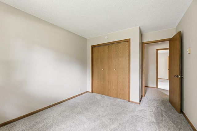 20418 Auburn Street NW, Elk River, MN 55330
