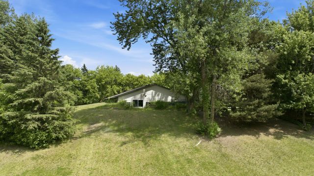 20418 Auburn Street NW, Elk River, MN 55330