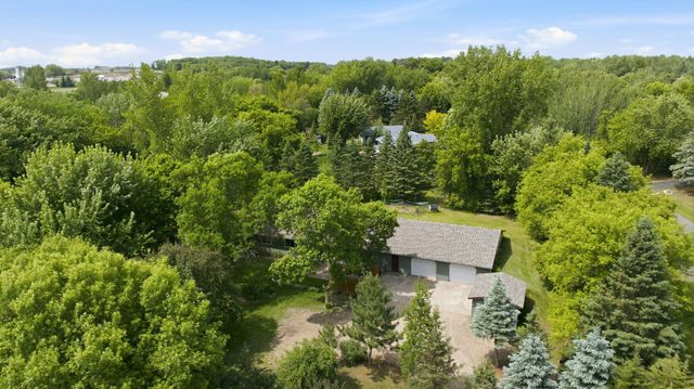 20418 Auburn Street NW, Elk River, MN 55330