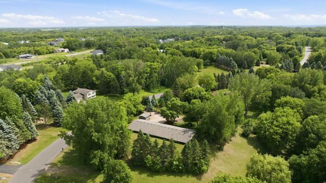 20418 Auburn Street NW, Elk River, MN 55330