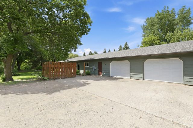 20418 Auburn Street NW, Elk River, MN 55330