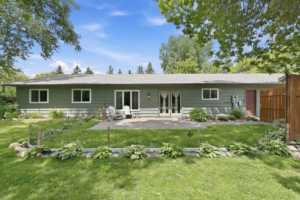 20418 Auburn Street NW, Elk River, MN 55330