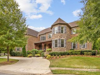 5808 Copperleaf Commons Court, Charlotte, NC 28277