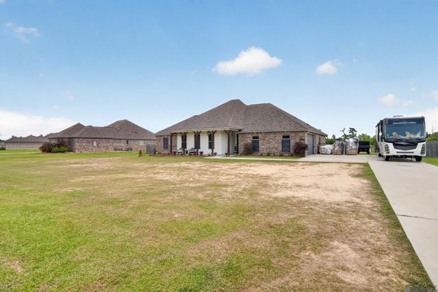 14124 Kaden Creek Dr, Walker, LA 70785