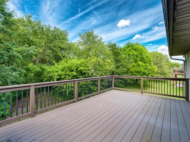 2845 85th Court NE, Blaine, MN 55449