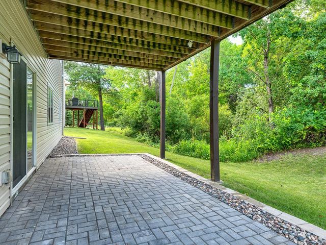 2845 85th Court NE, Blaine, MN 55449
