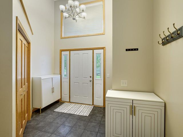 2845 85th Court NE, Blaine, MN 55449